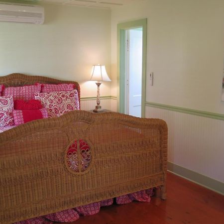 Yellow House B&B Salado Extérieur photo